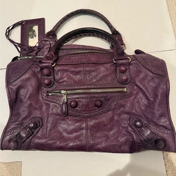 Balenciaga Le City Bag Giant in Raisin - Picture 1 of 6